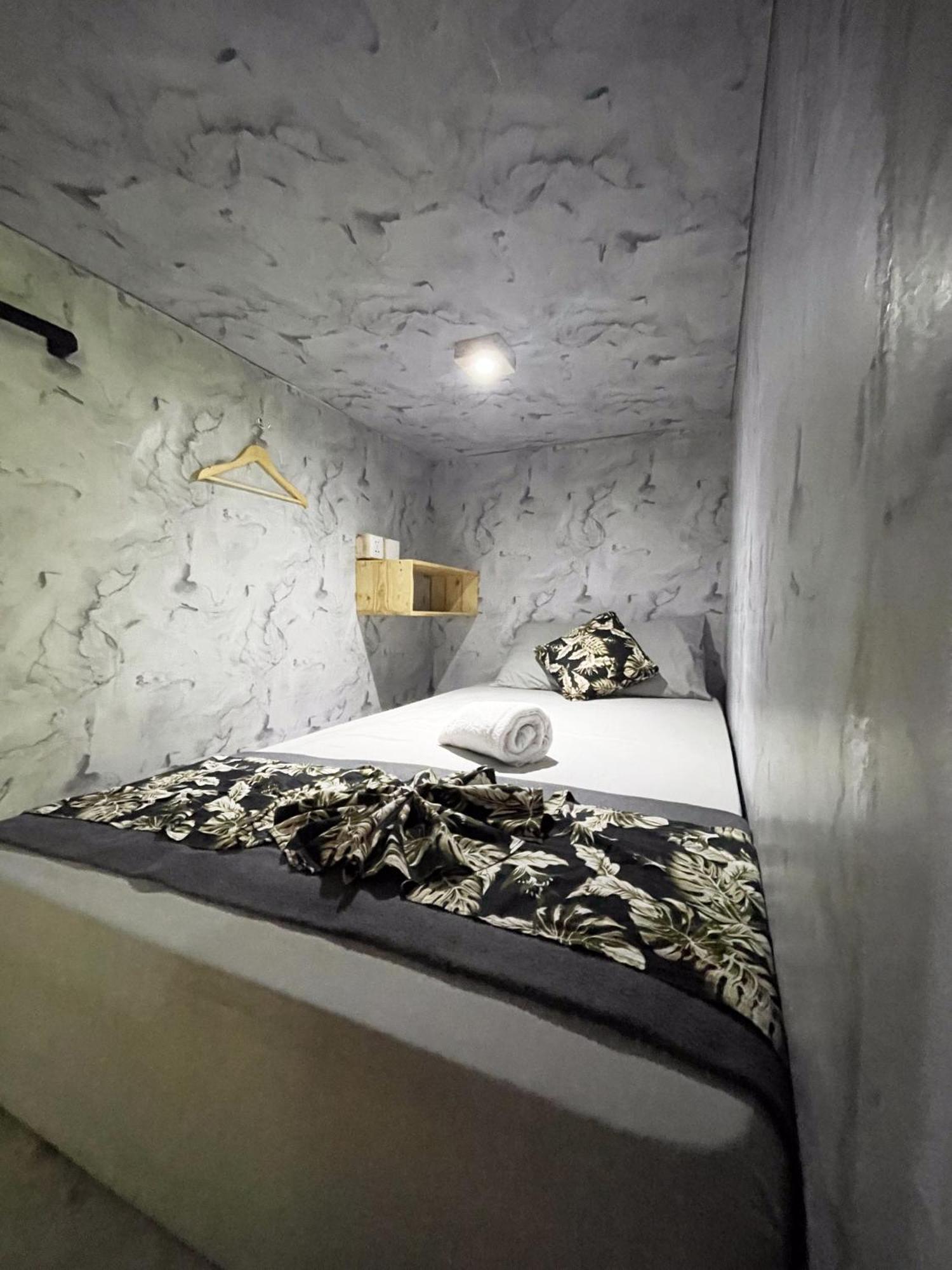 Pedidi Penida Hostel Batununggul Екстер'єр фото