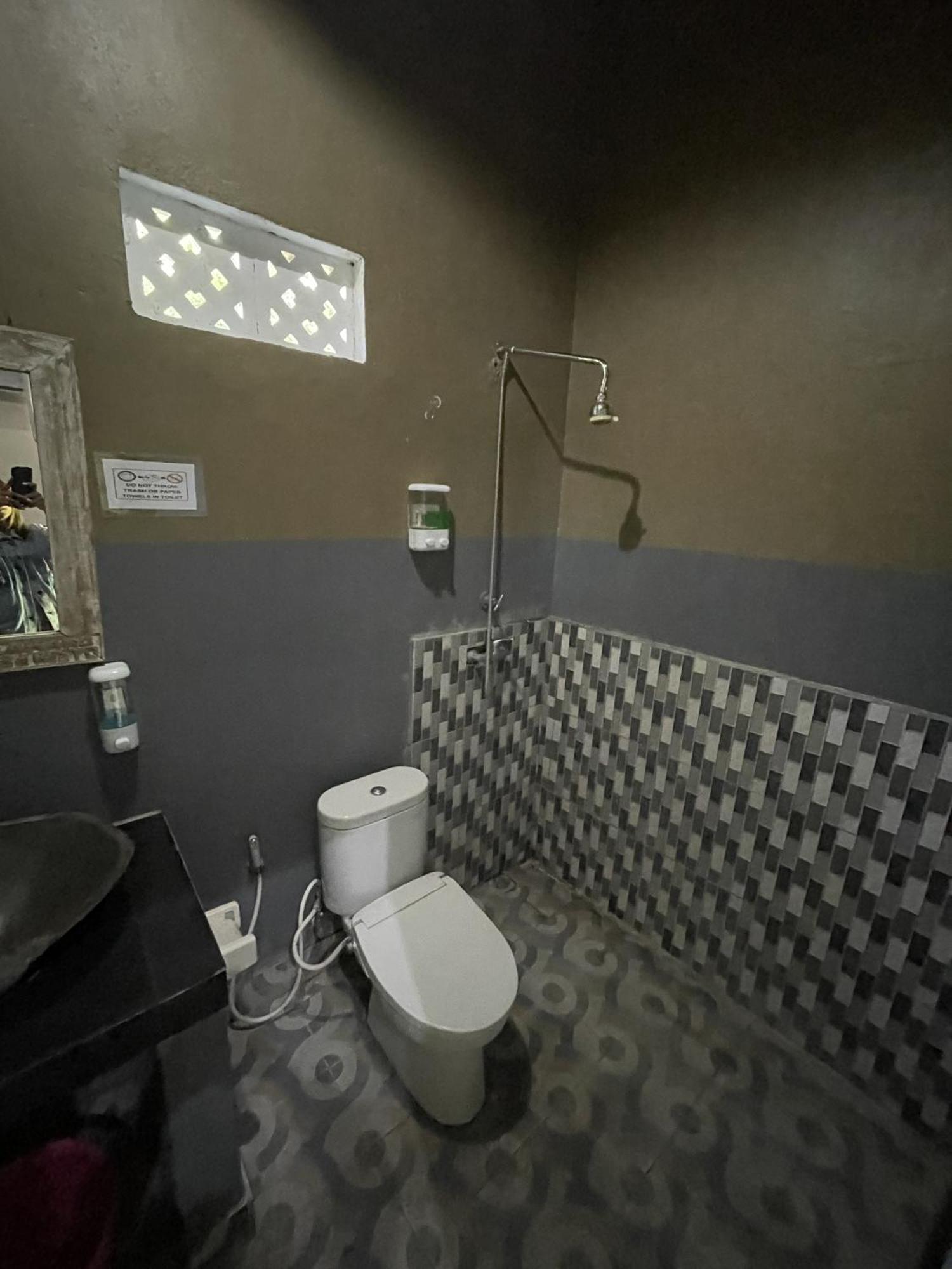 Pedidi Penida Hostel Batununggul Екстер'єр фото